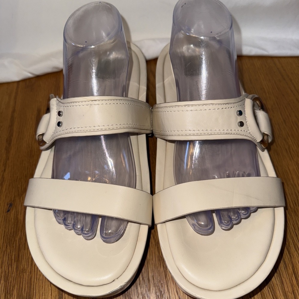 Dolce Vita Womens CICILY Cream Sandals Women's Size 11 Summer Slides - Picture 2 of 7
